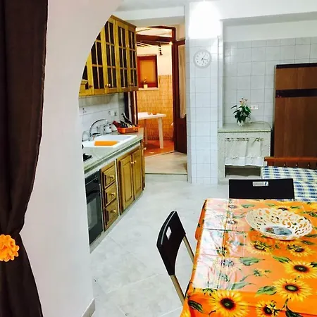 Casa Stromae A Due Passi Dal Mare Cefalu